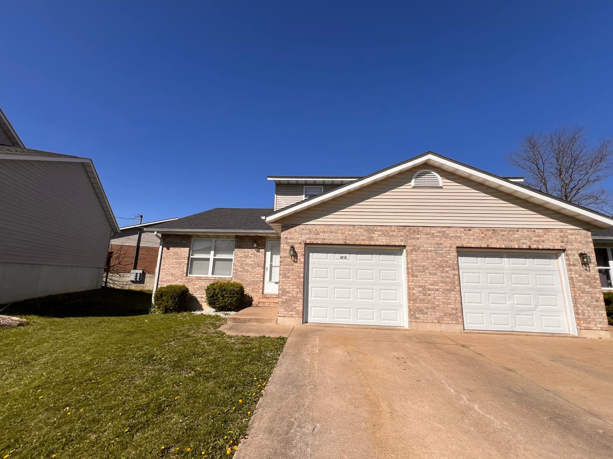 4216 Wildrose Ct, Hannibal MO 63401